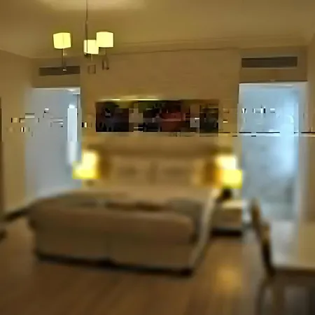 Real House Ξενοδοχείο 3*