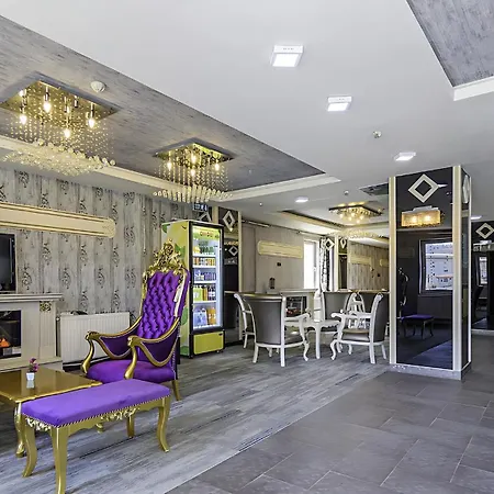 Real House Hotel 3*
