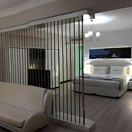 Ξενοδοχείο Real House Καισάρεια