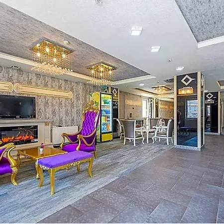 فندق Real House