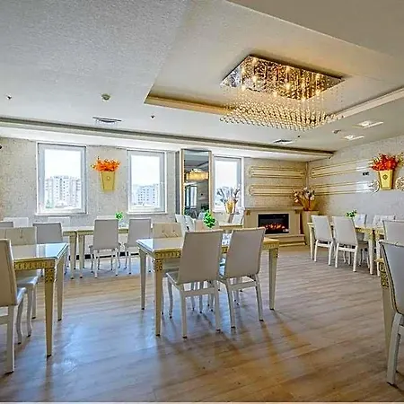 Real House فندق 3*