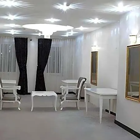Real House فندق
