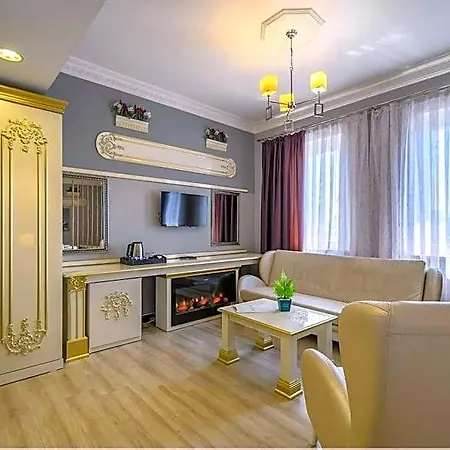Real House فندق